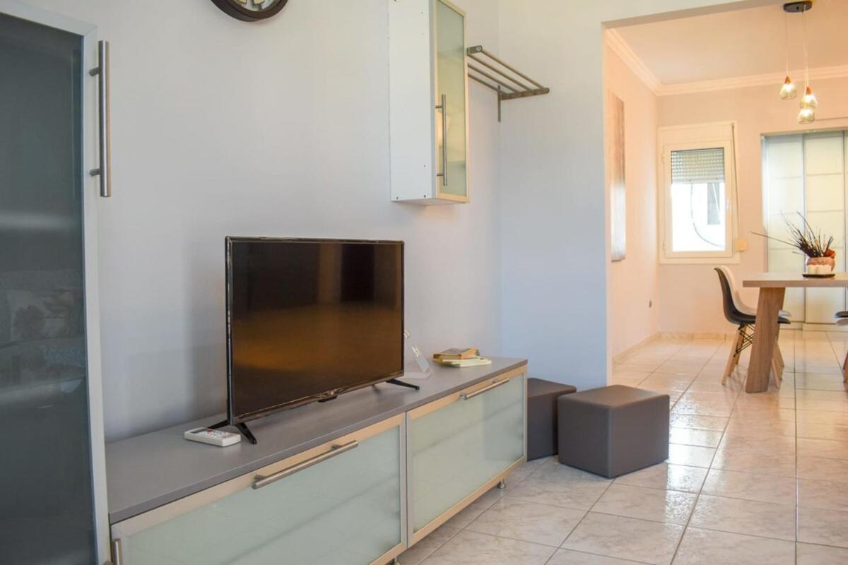 Cozy Flat On The Main Square, 10Min To The Sea Villa Kalamata Eksteriør billede